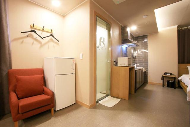A7 Hotel Suwon Exterior photo